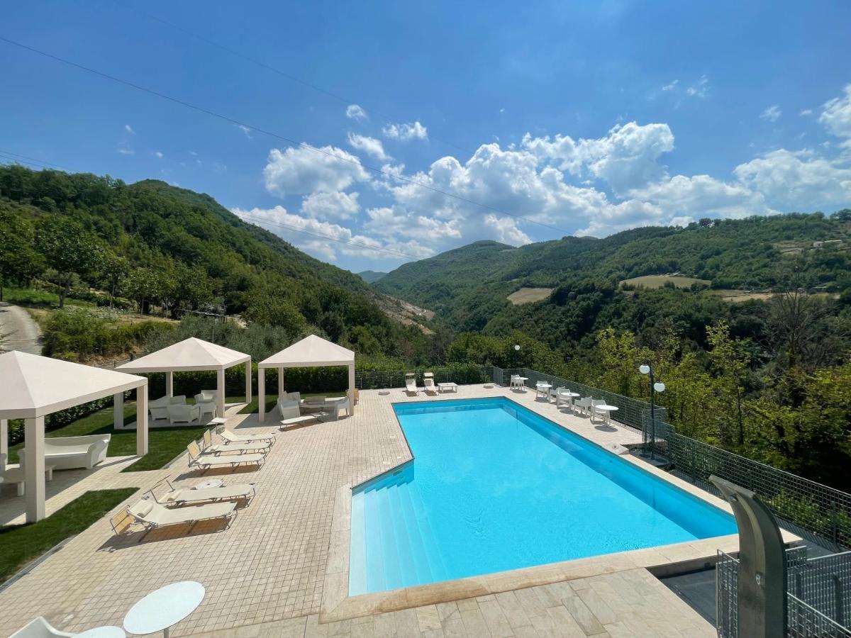 Hotel Ristorante Tre Lanterne & Spa 阿夸桑塔泰尔梅 外观 照片