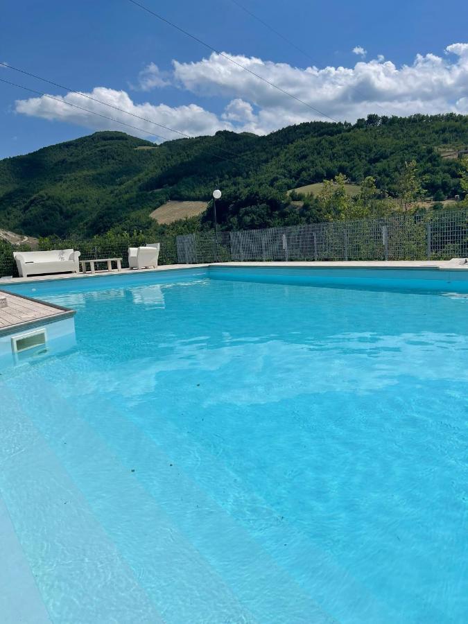 Hotel Ristorante Tre Lanterne & Spa 阿夸桑塔泰尔梅 外观 照片
