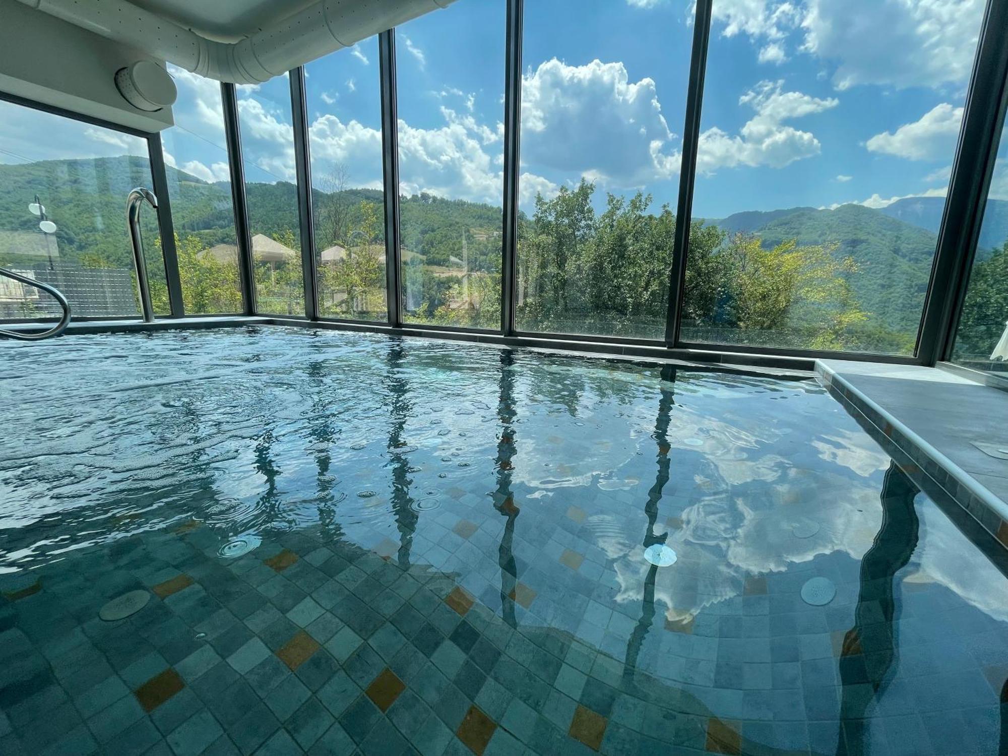Hotel Ristorante Tre Lanterne & Spa 阿夸桑塔泰尔梅 外观 照片